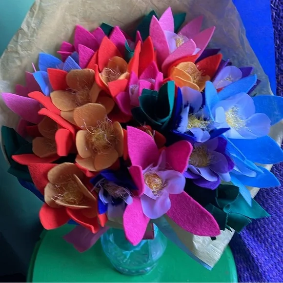 Mixed Color Columbine Artificial Flowers Wedding Bouquet 24 Lot Mixed Media